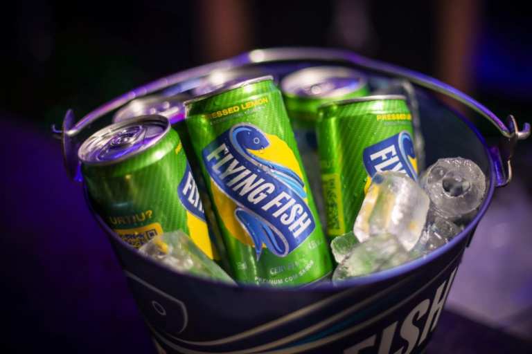 O inesperado chegou: festa de Flying Fish movimentou Porto Alegre