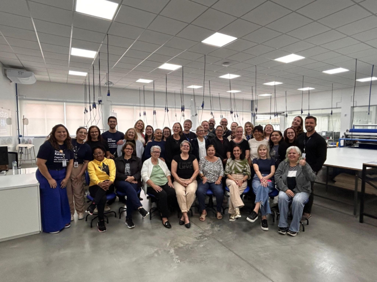 Programa Kostura 60+ inicia em Pomerode para valorizar profissionais acima de 60 anos na contramão do etarismo